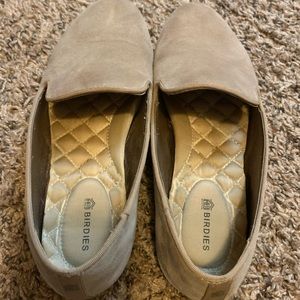 Latte suede Birdies flats
